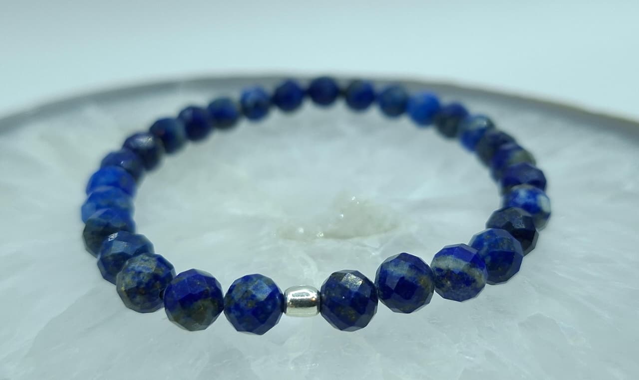 Pulsera de Lapislazuli autentico Facetada 8mm