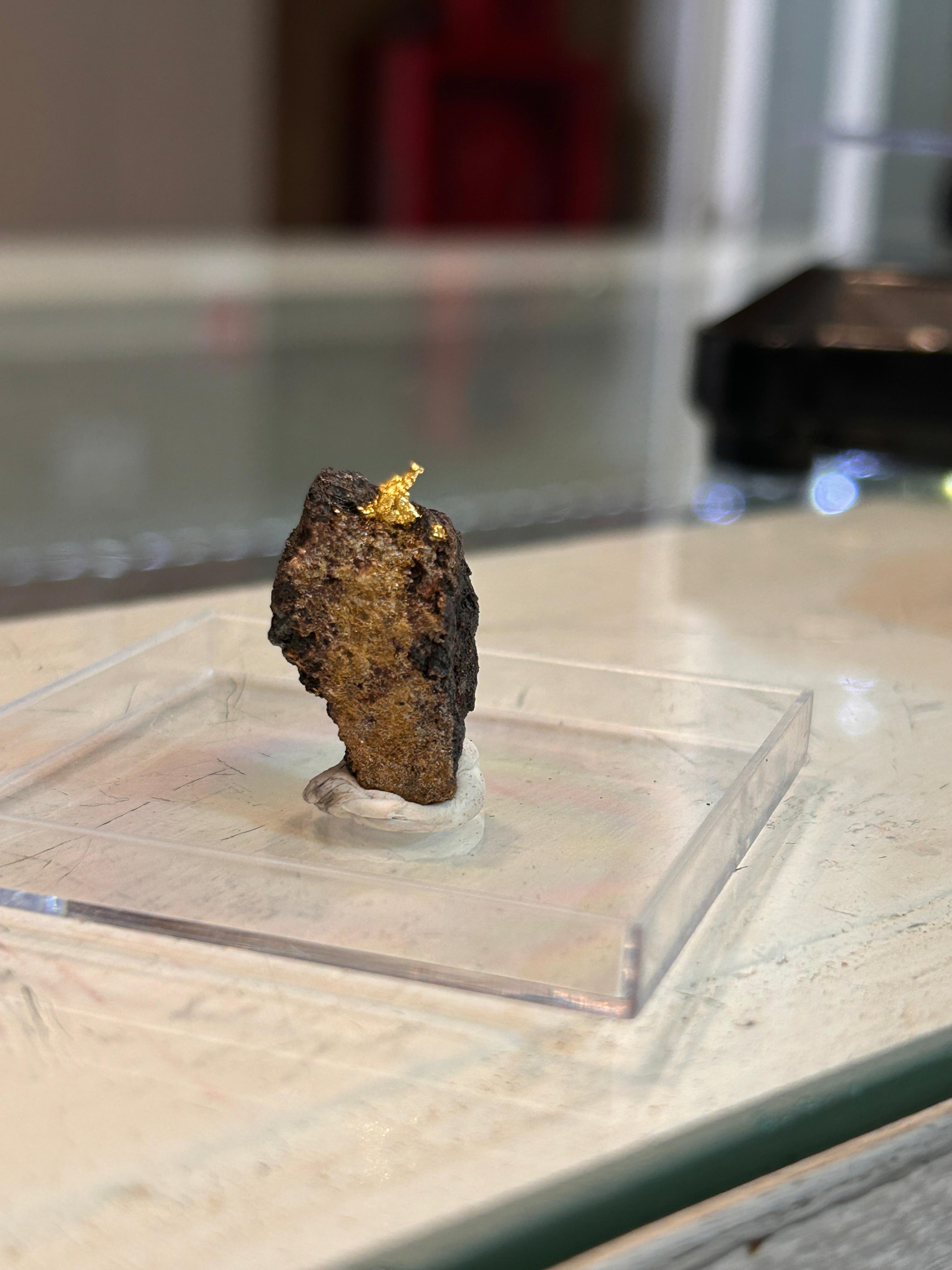 Muestra Mineral de Oro Nativo